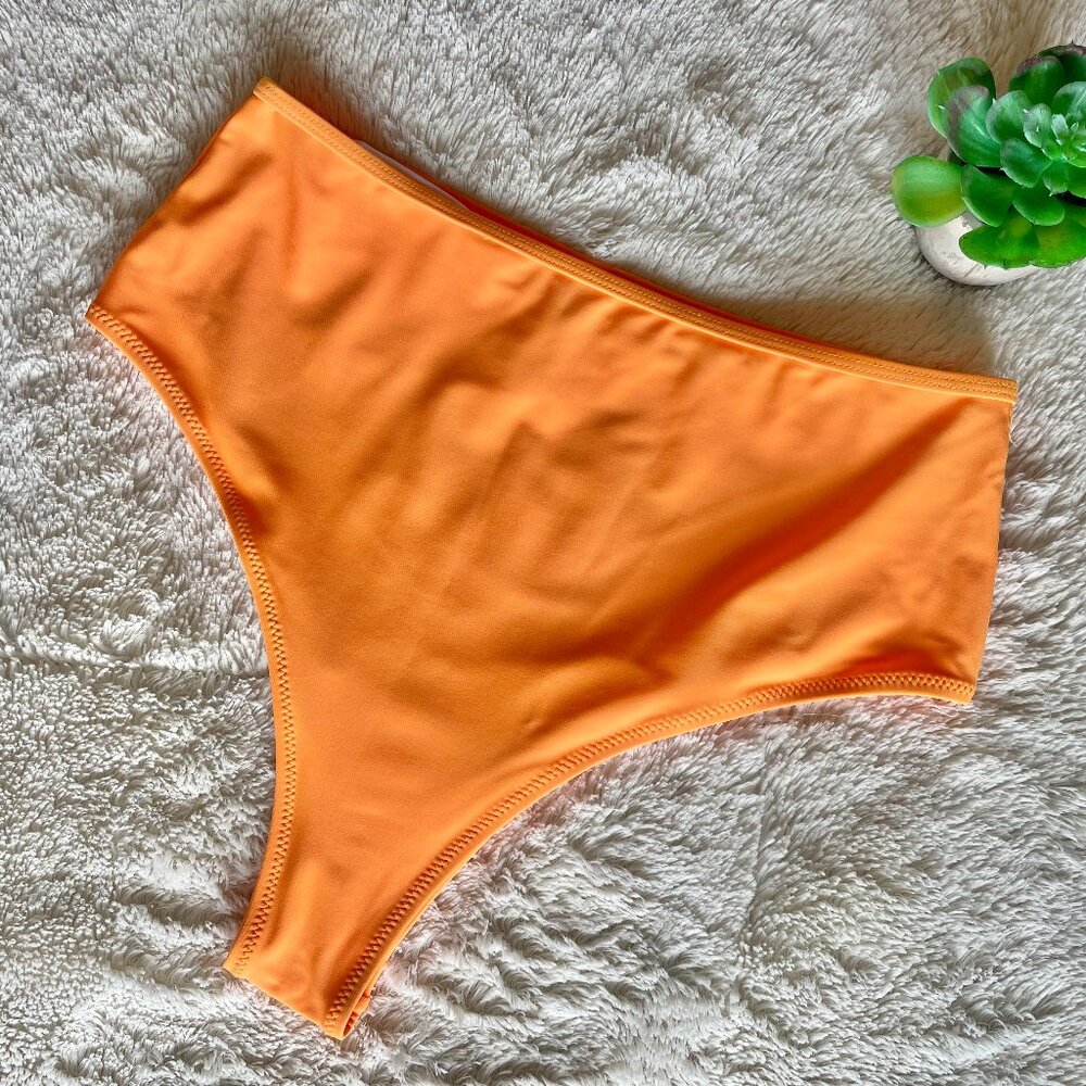 Cupshe Women’s High Waisted Bikini Bottoms in Solid Orange M